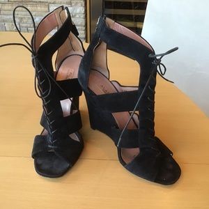 Alaia Black Suede Leather Cutout Wedge Lace Up Peep Toe Ankle Booties Heels 37 7